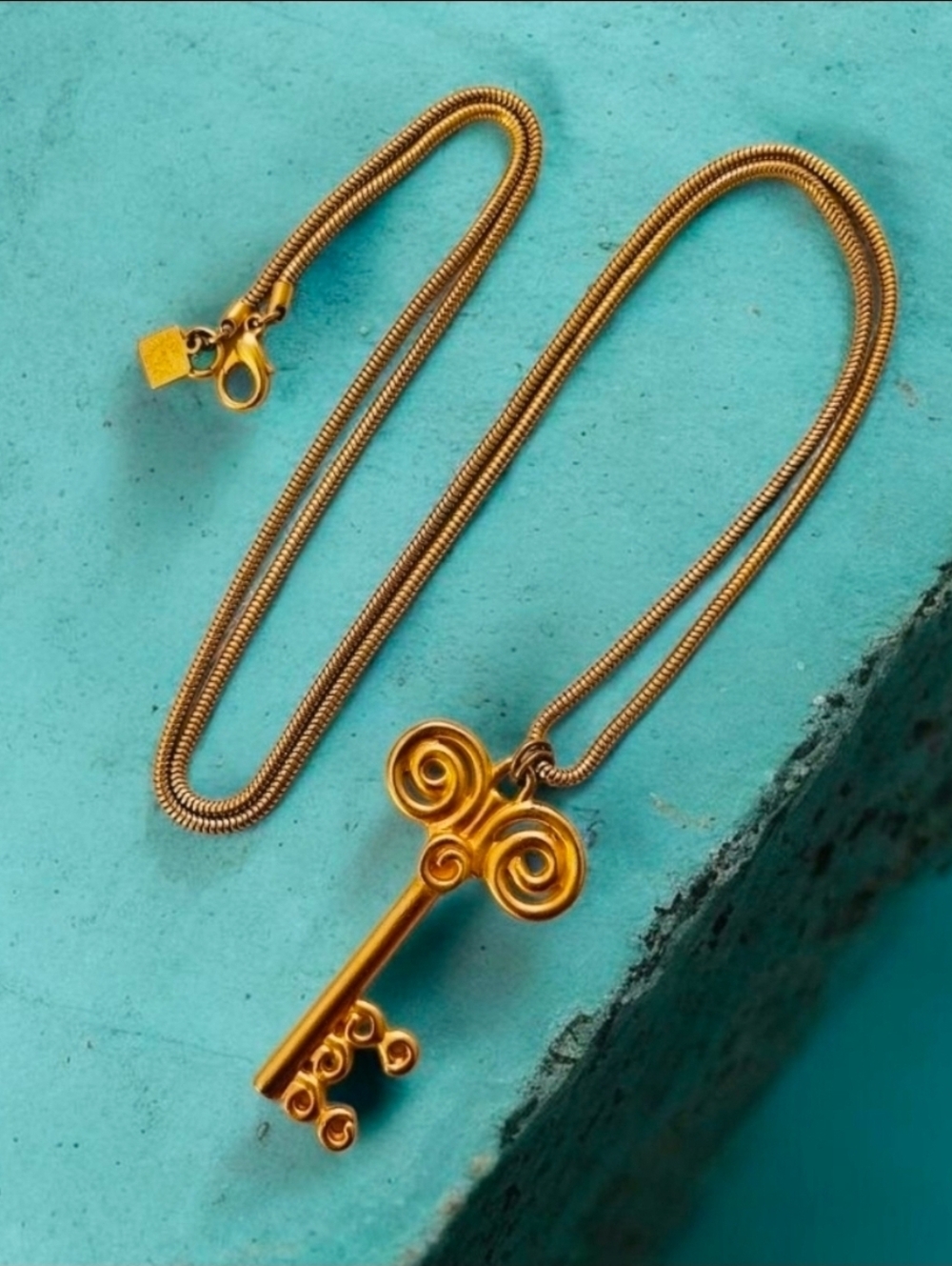 Anne Klein Gold Key Necklace - Picture 10 of 11